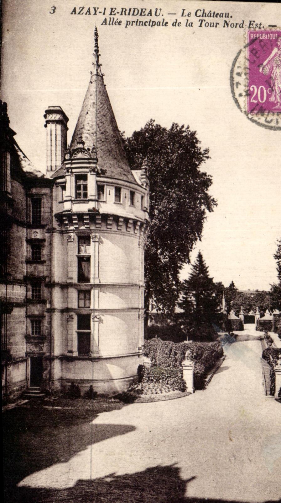 CPA Azay la cortina el principal de Allee del castillo de la torre nortena es