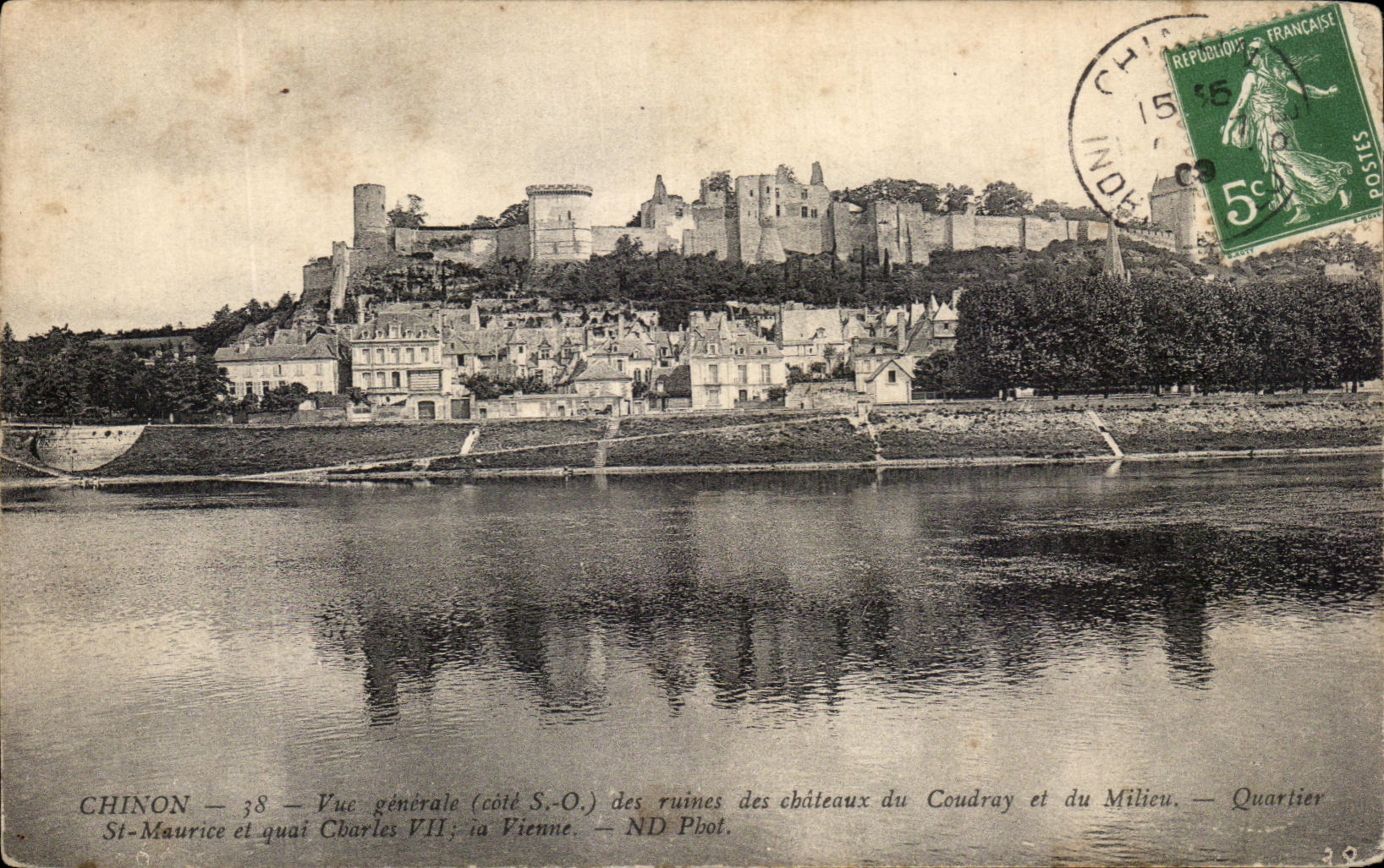 CPA Chinon View of the Ruins of the Castles of Coudray and the Medium