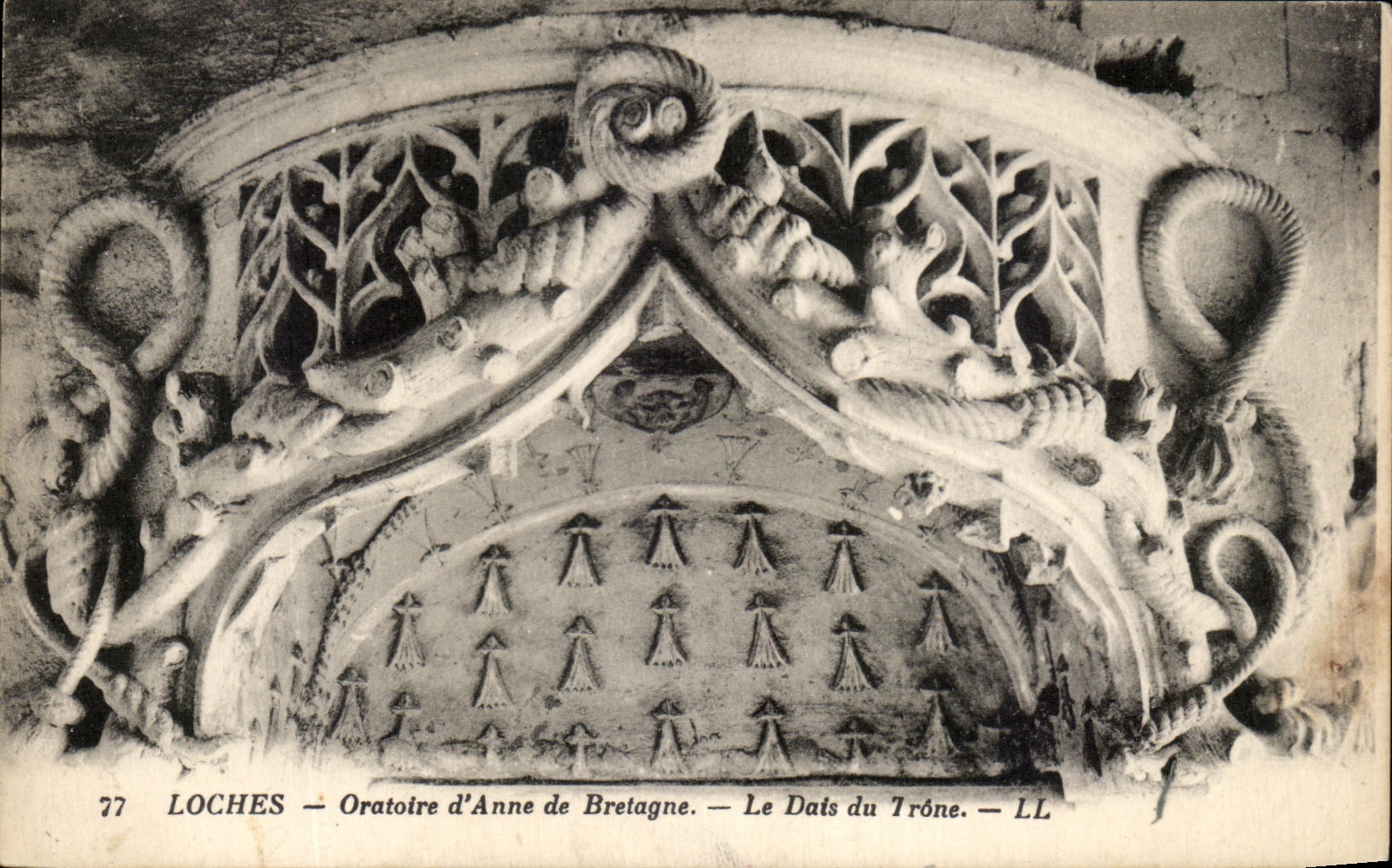 CPA Loches Oratoire D'anne De Bretagne Le Dais Du Trone