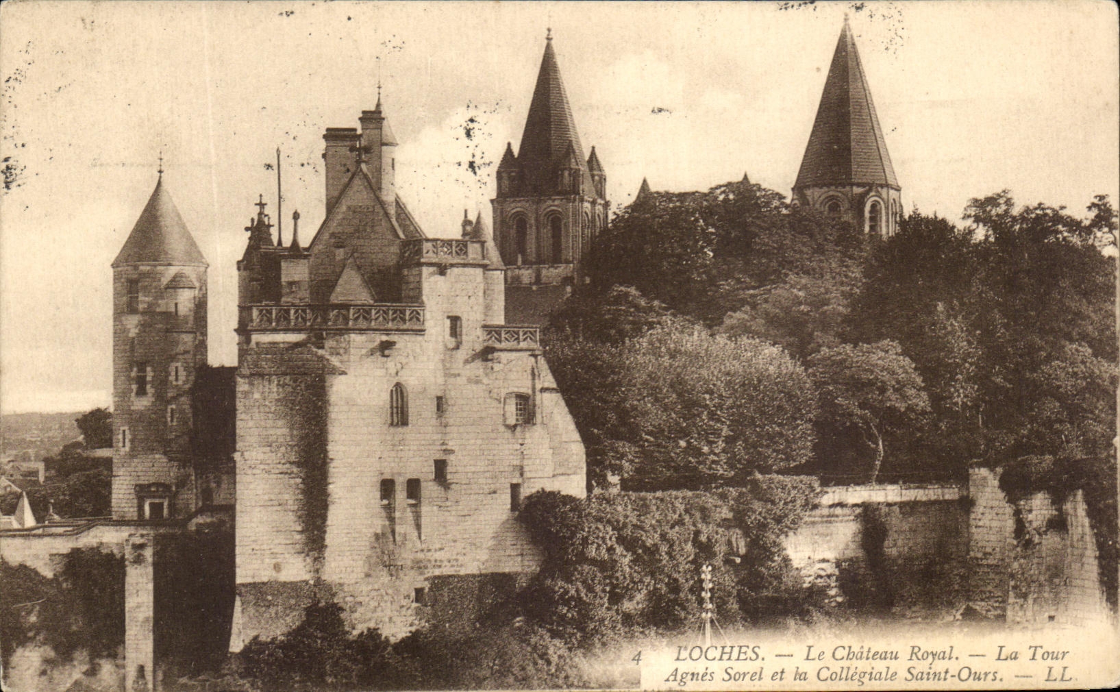 CPA Loaches the Royal Castle Agnes Sorel And Collegial Saint the Bear