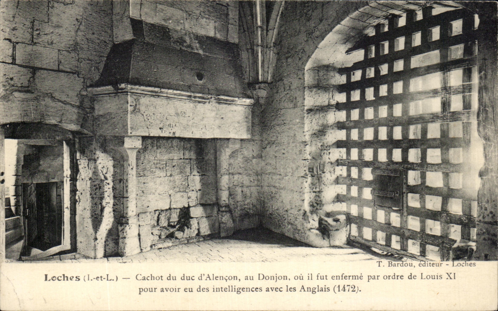 CPA Loches Cachot Du Duc D'Alencon 