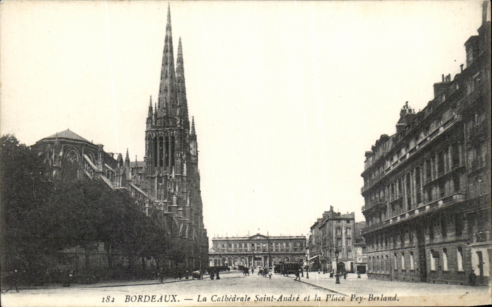 CPA Bordeaux La Cathedrale Saint andre Et La Place Pey Berland