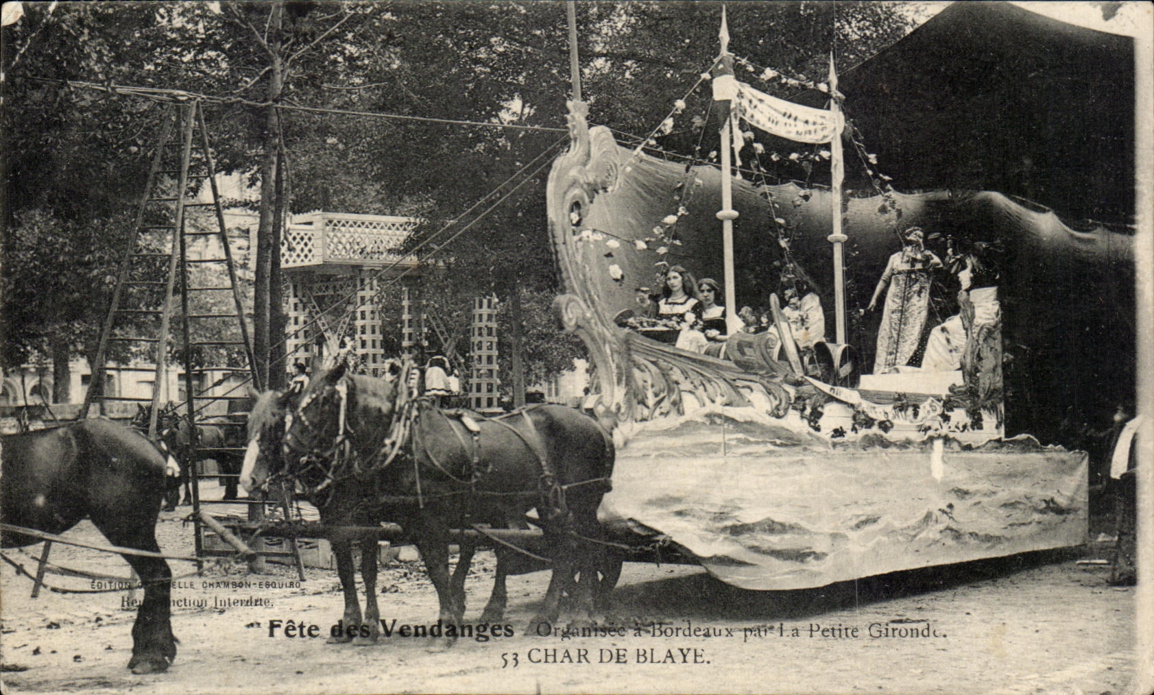 CPA Fete des Vendanges Bordeaux Char de Blaye TOP