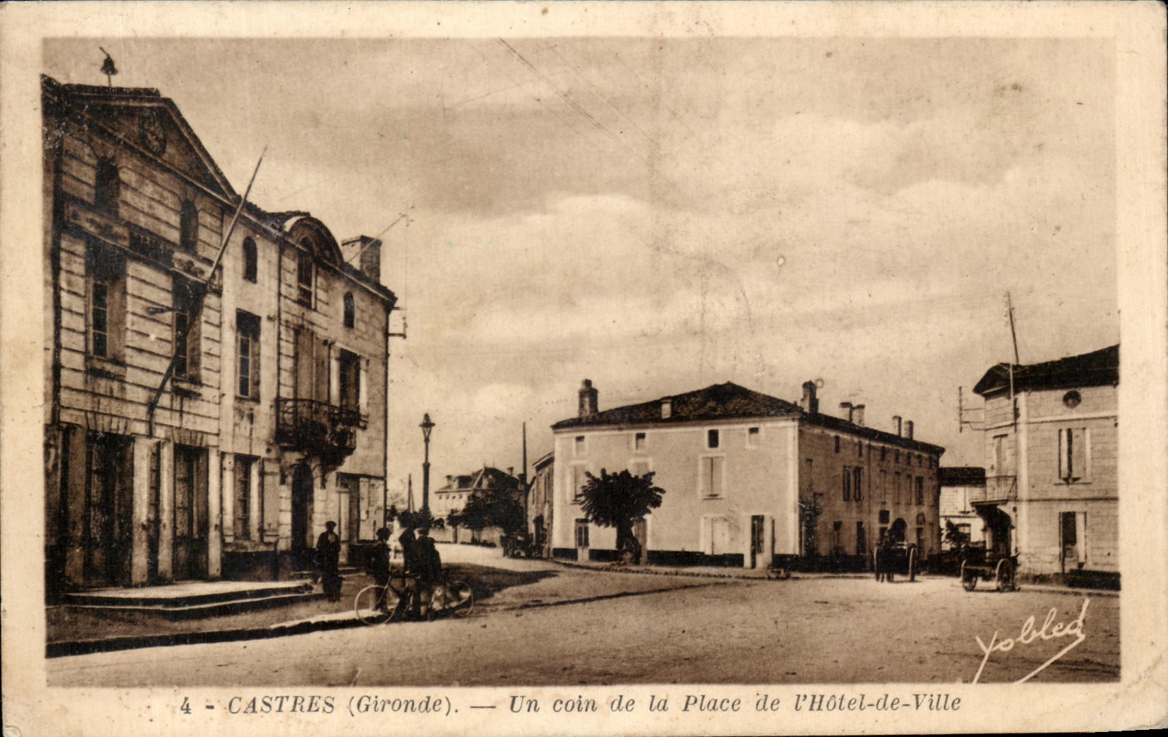 CPA Castres a corner of the Place of the Town hall