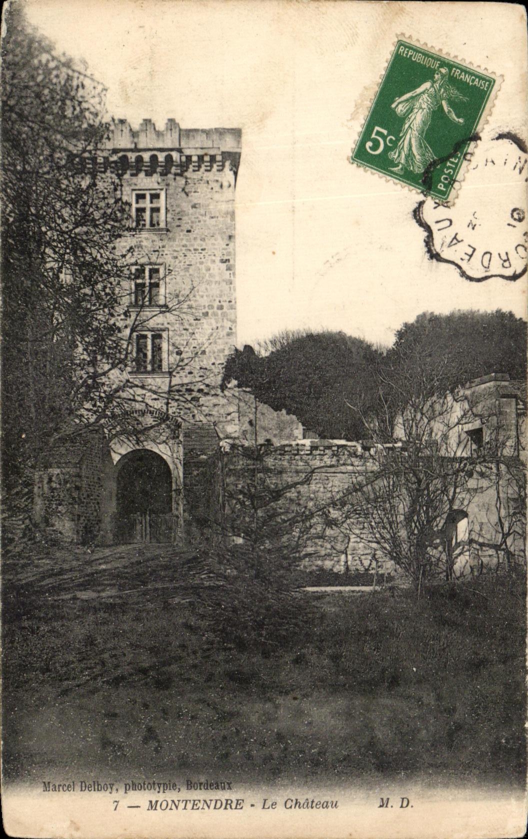 CPA Montendre the Castle
