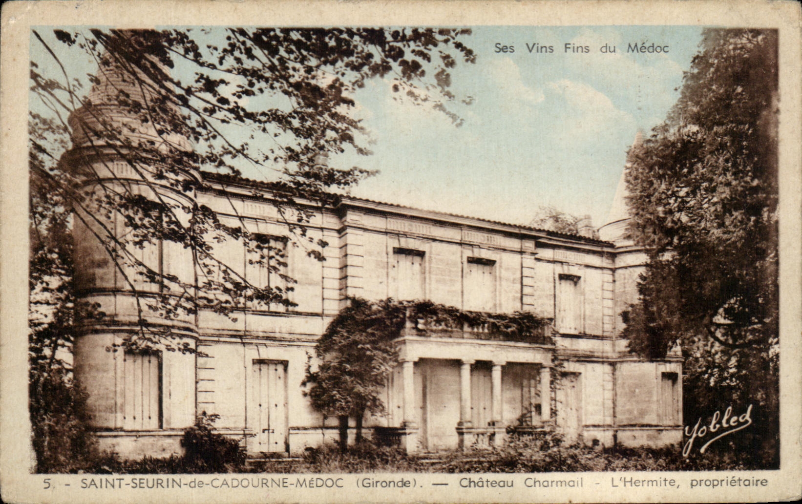CPA Saint Seurin de Cadourne Medoc Charmail Castle the Hermit