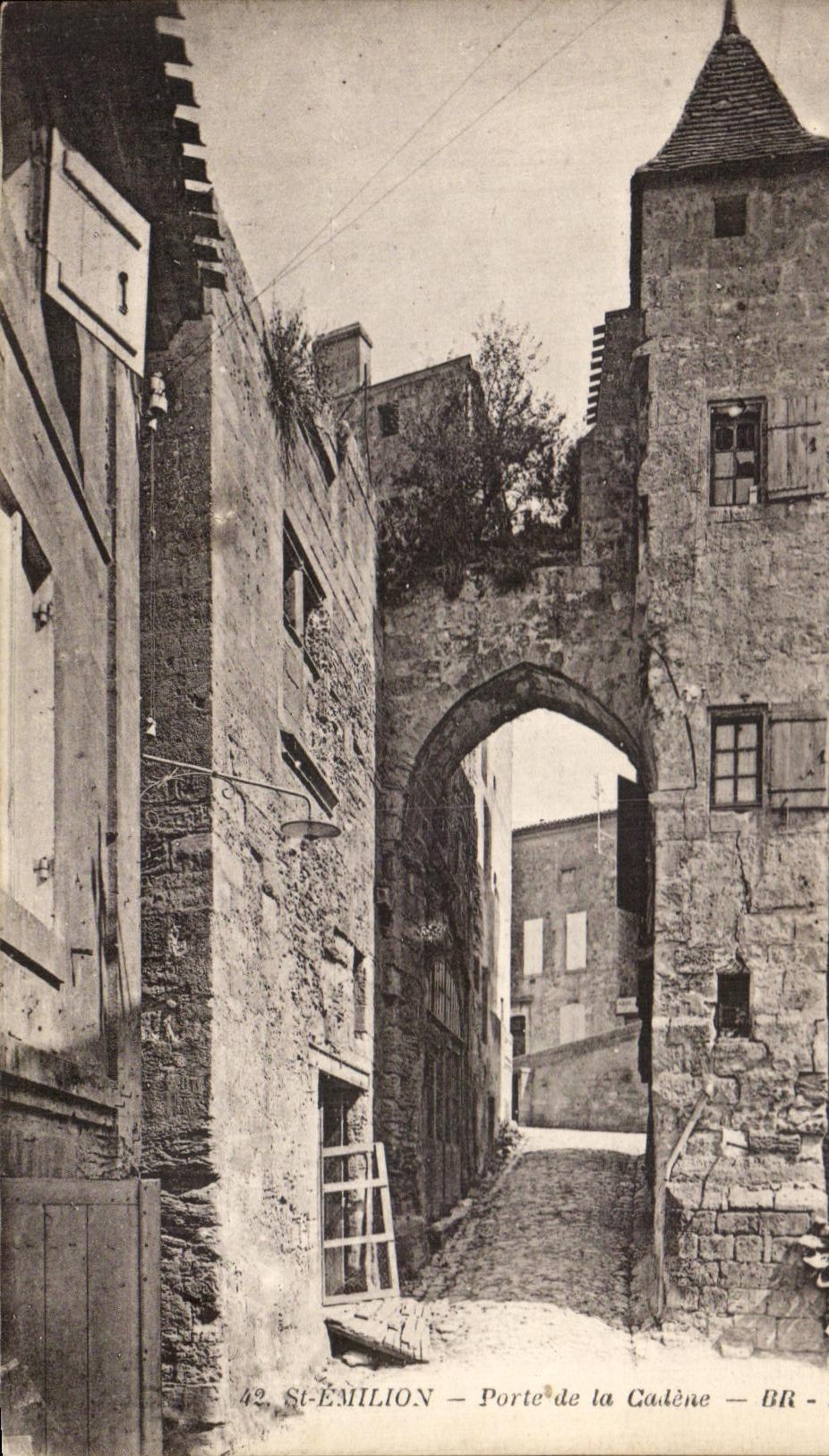 CPA St Emilllion Porte de la Caene