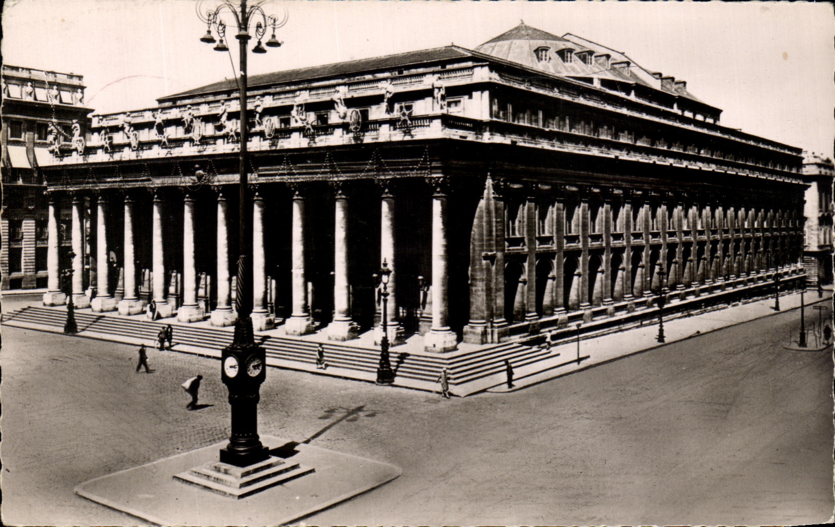 CPSM Bordeaux Le Grand Theatre