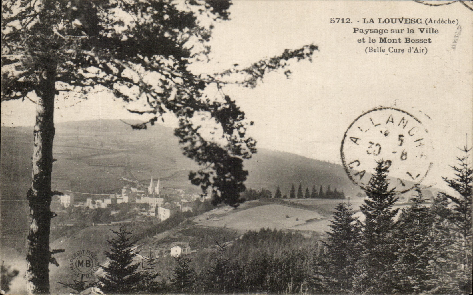 CPA La Louvesc Paysage Sur La Ville Et Le Mont Besset