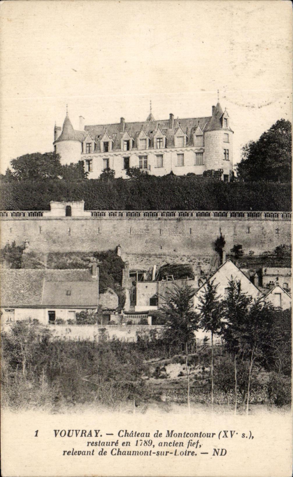 CPA Vouvray Castle of Montcontour