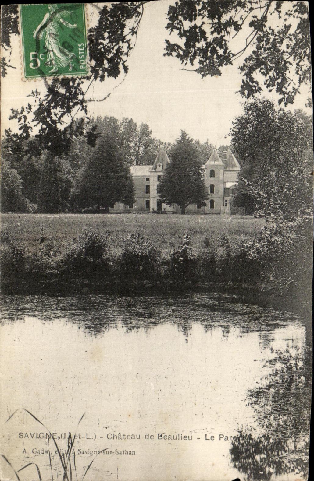 CPA Savigne Chateau de Beauliau Le parc