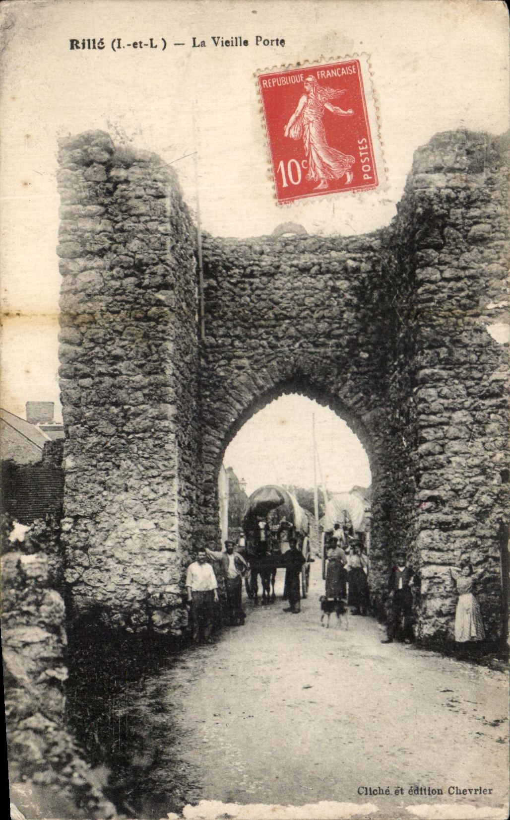 CPA Rille La Vieille Porte