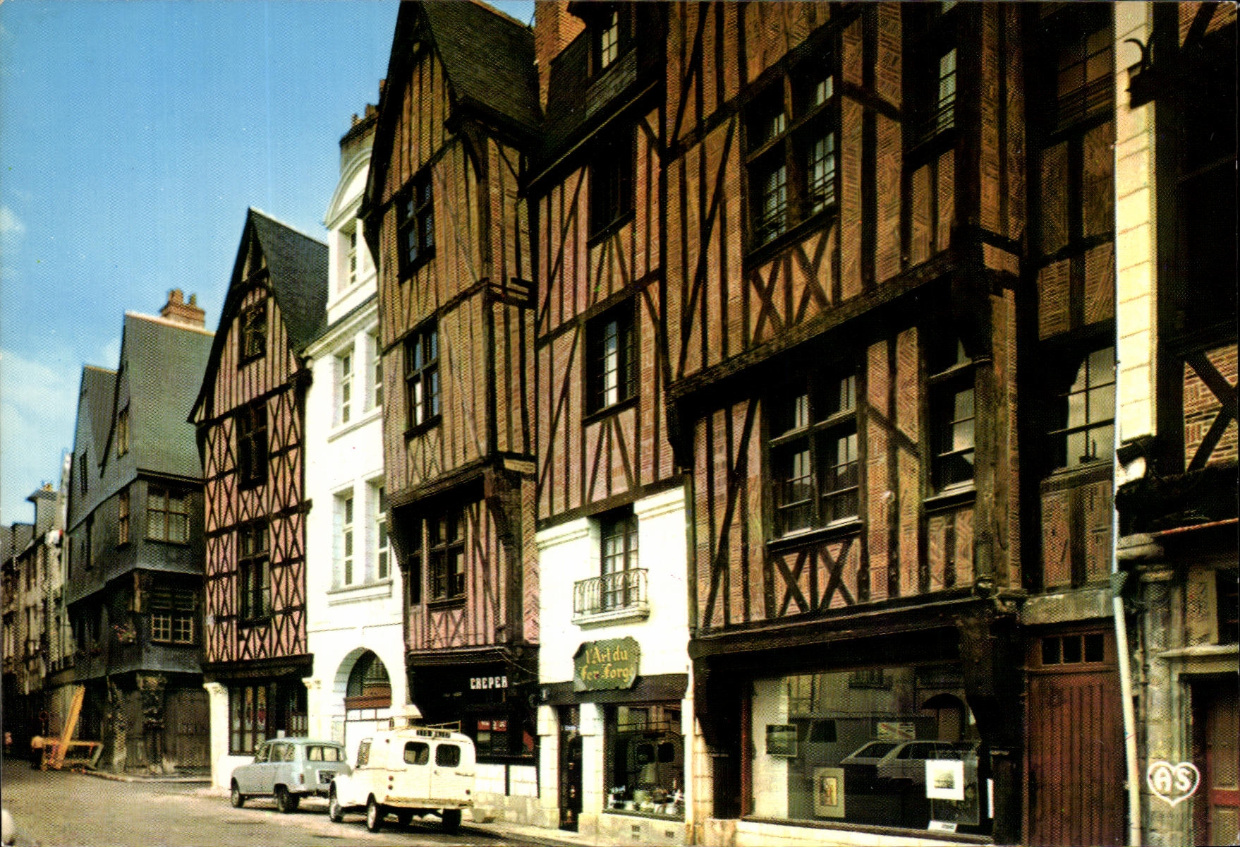 MODERN CARD Tours Old houses places Plumereau