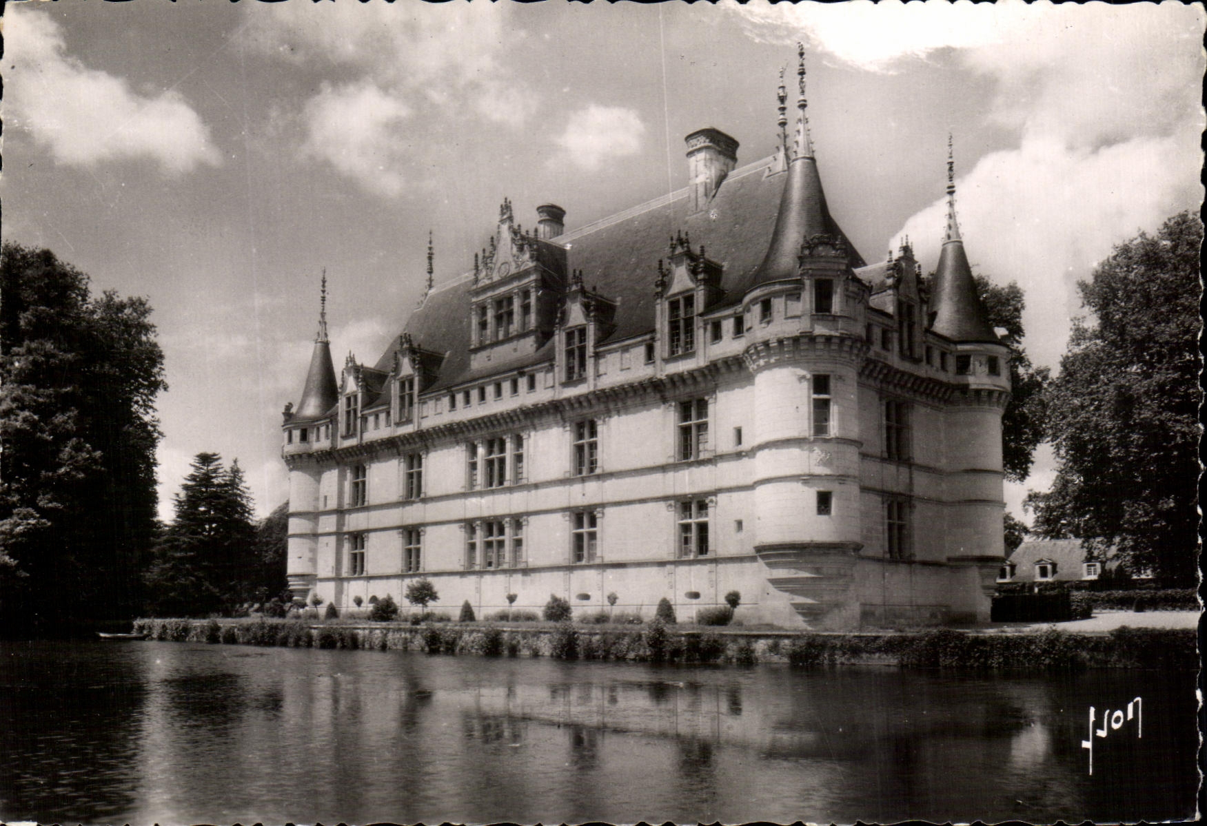 CPSM Azay la cortina el castillo