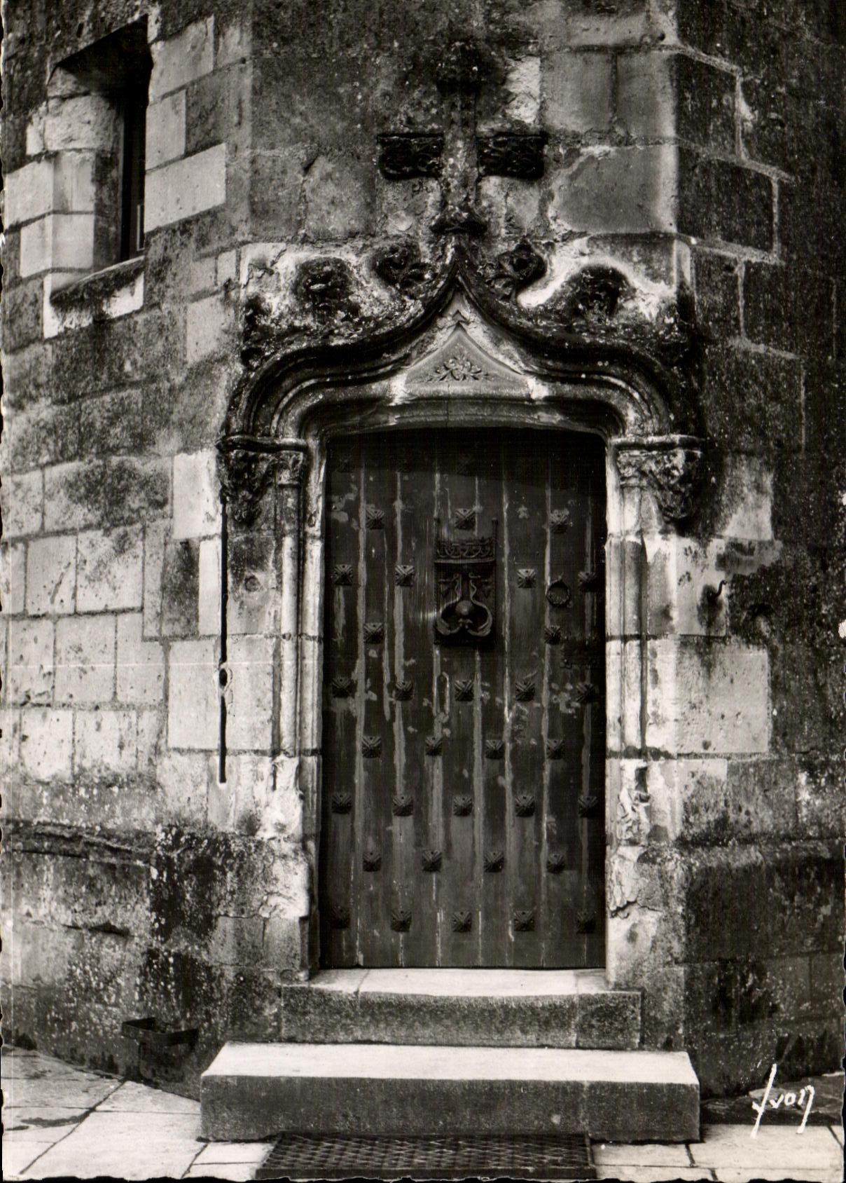 CPSM Langeais el castillo interior de la corte