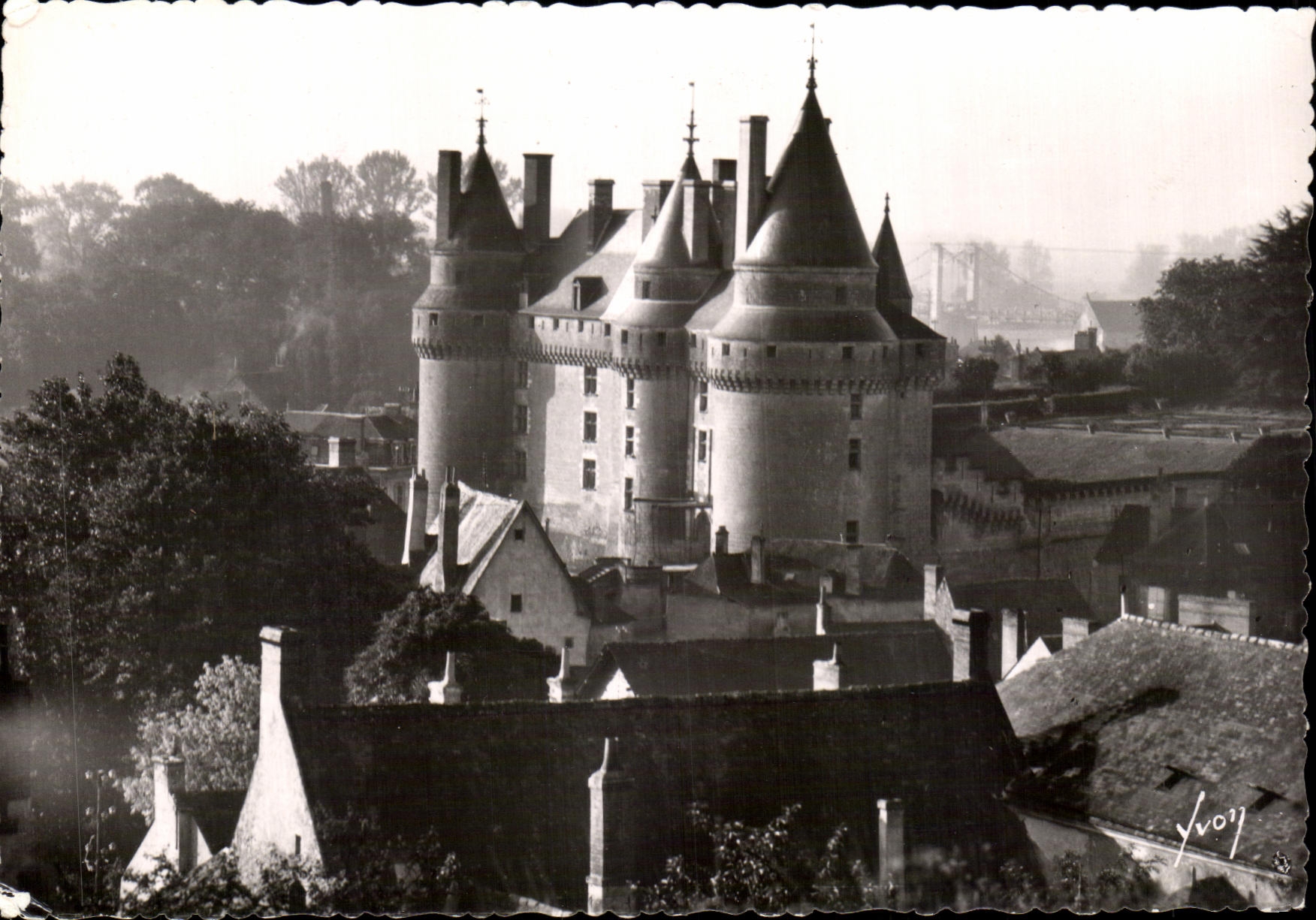 Ataque frontal norteno de CPA Langeais del castillo