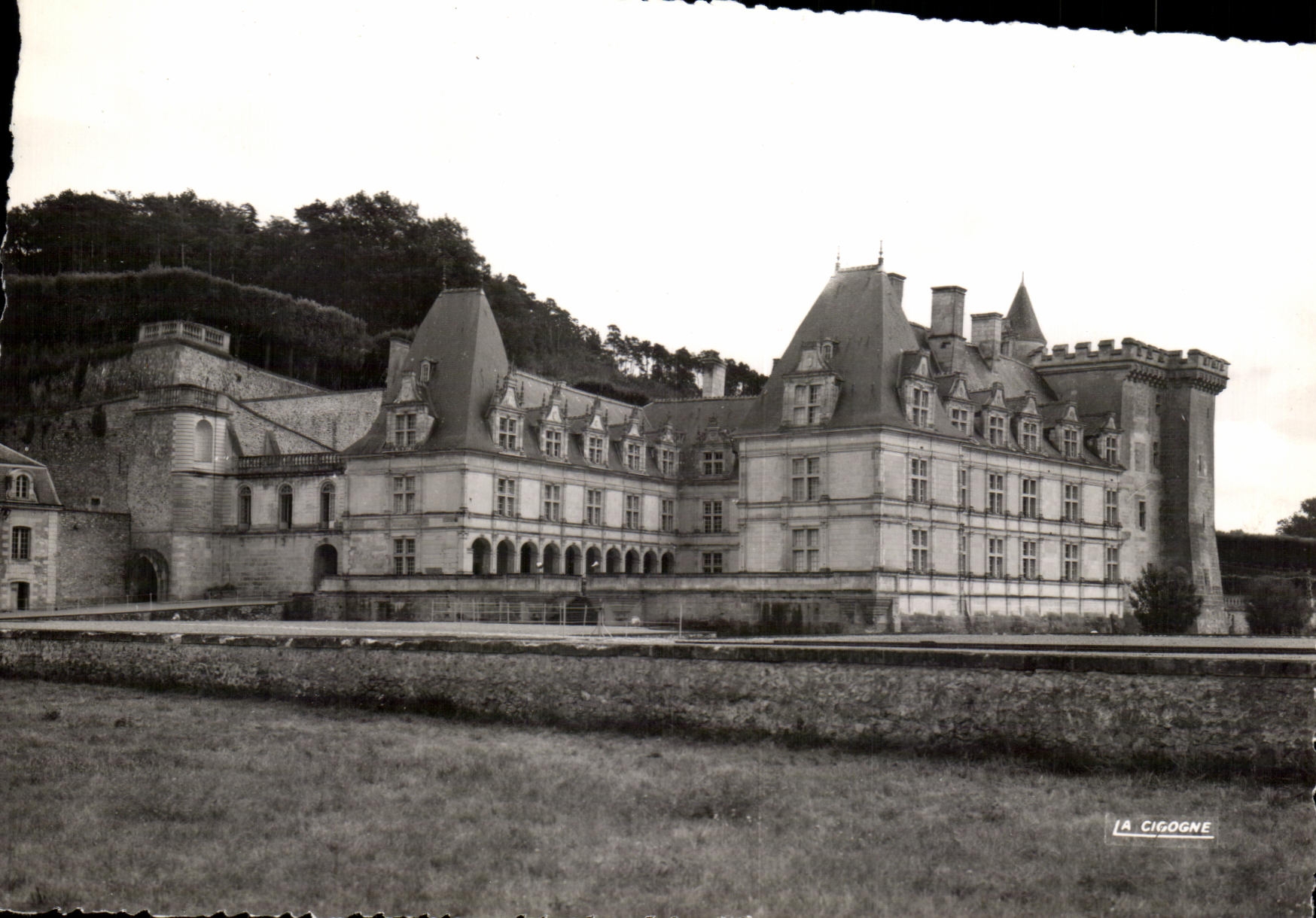 CPA Villandry Le Chateau du Siecle Le donjon du Siecle