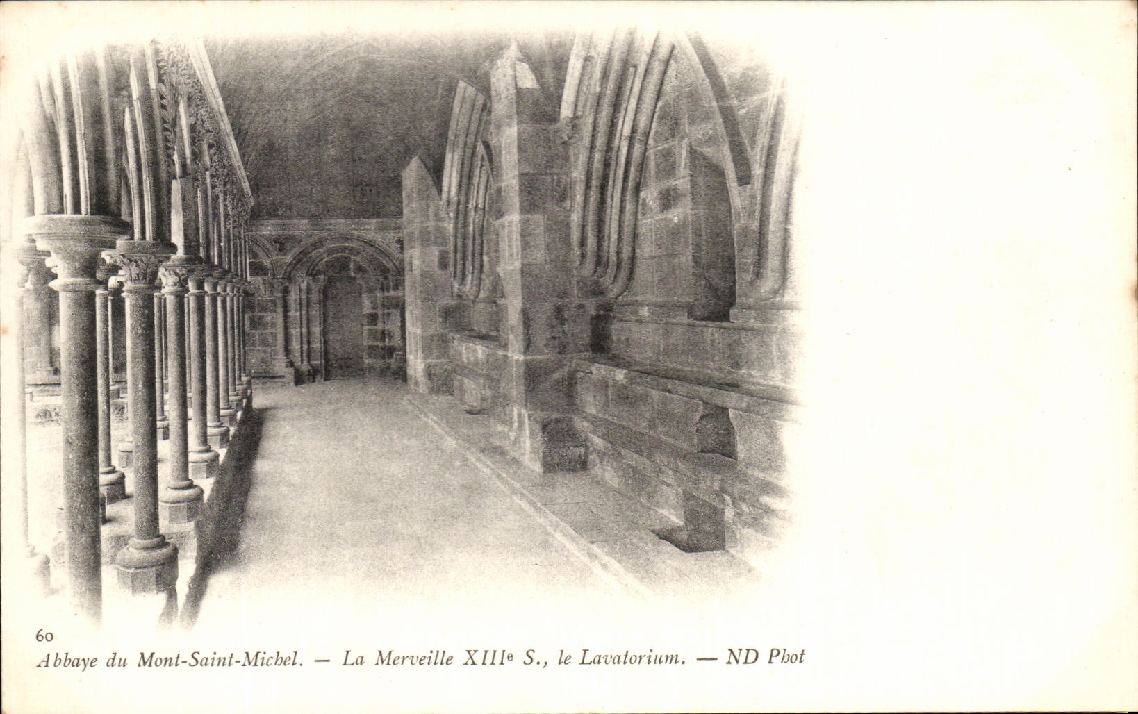CPA Abbaye du Mont Saint Michel La Marveille Le Lavatoirum