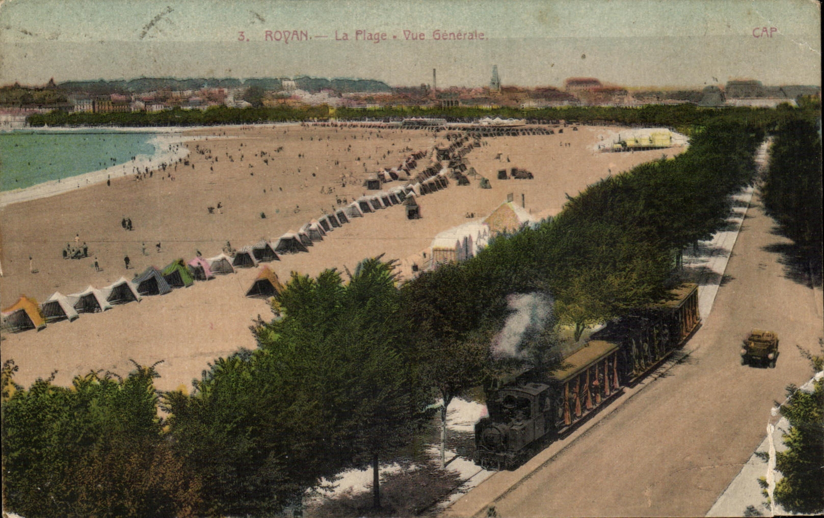 CPA Royan La plage Vue Generale Train 