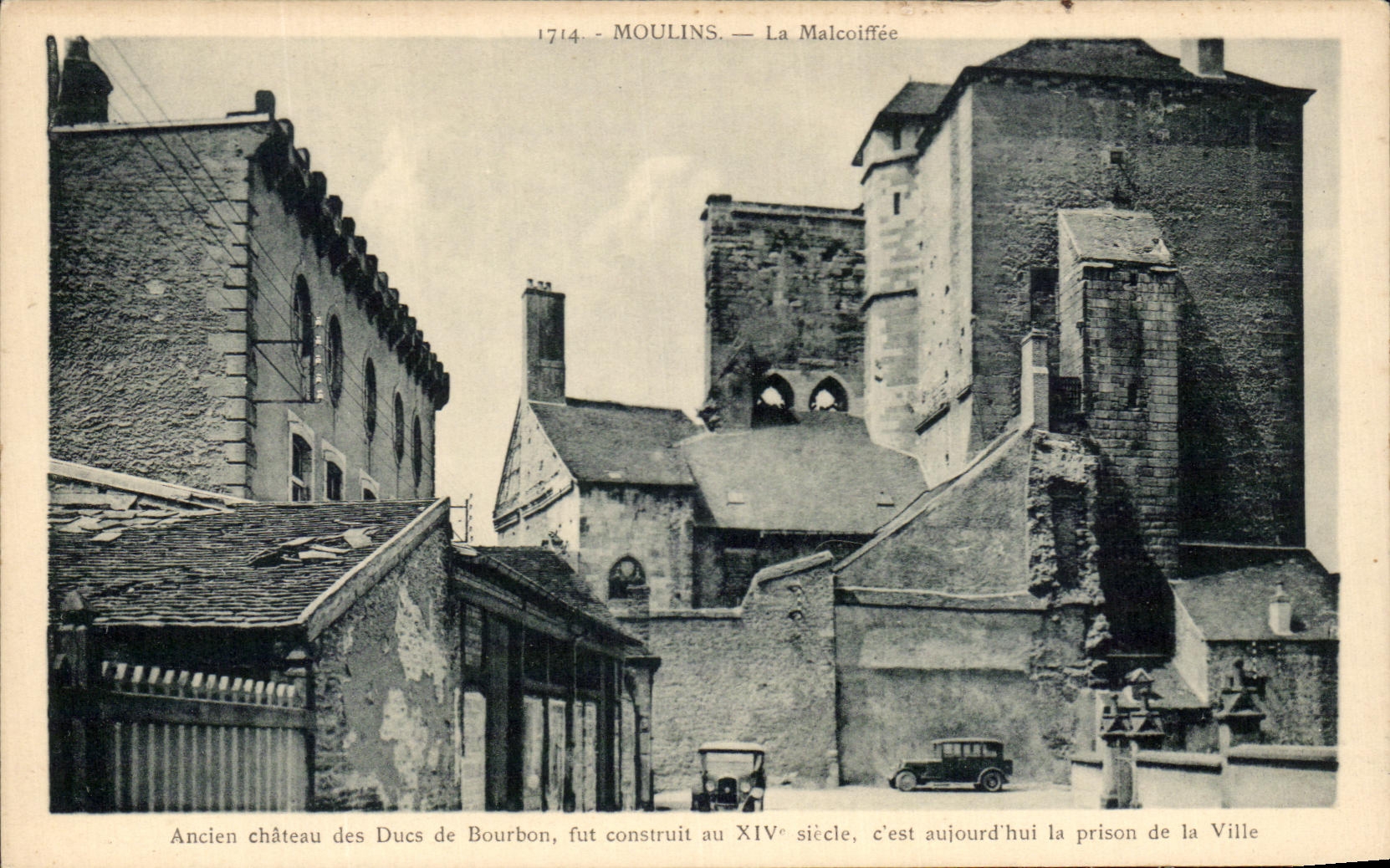 CPA Moulins Malcoiffer Ancien Castle of the Dukes of Bourbon was built with