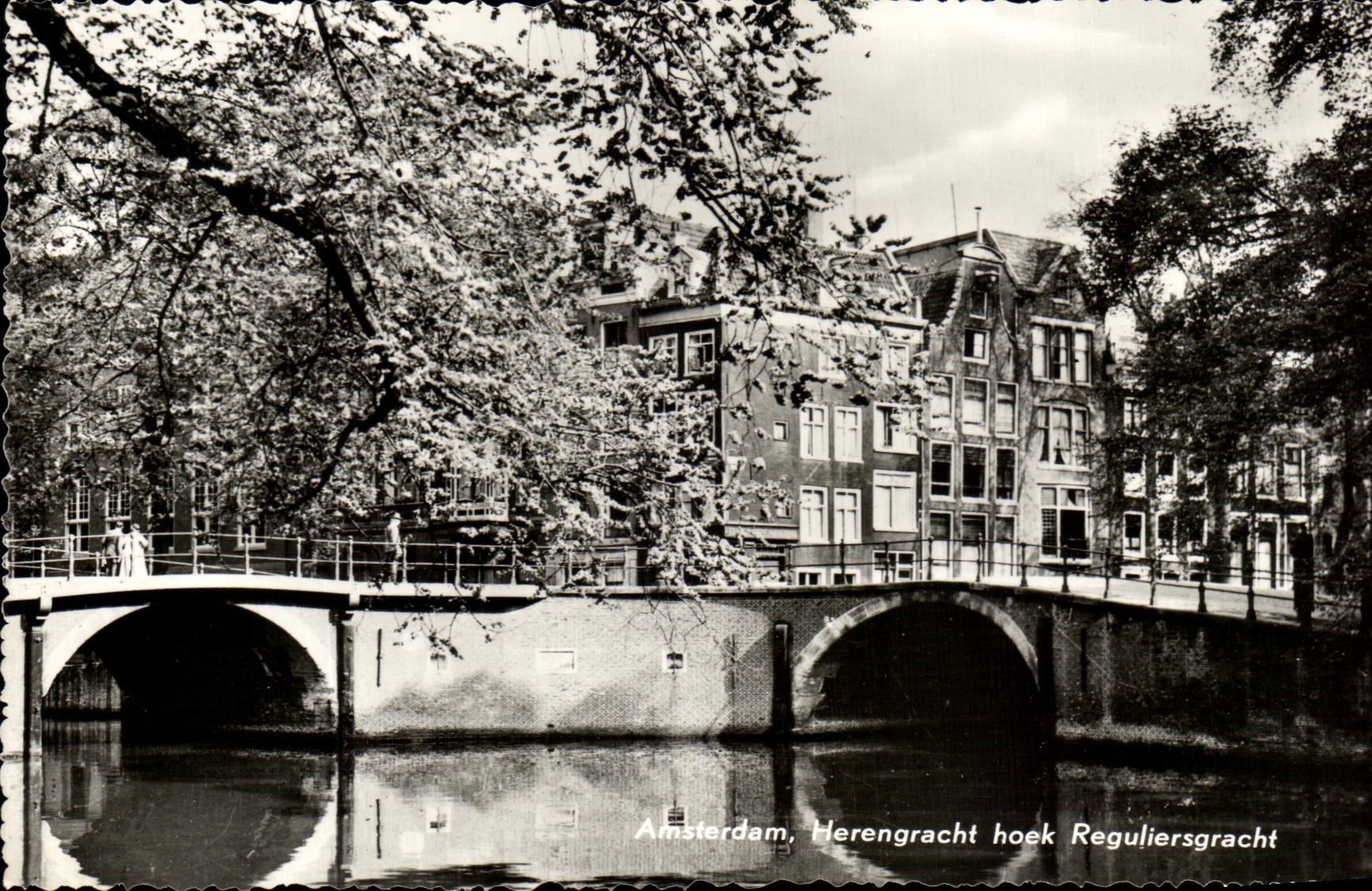 CPSM Amsterdam Herengracht hoek Reguliersgracht