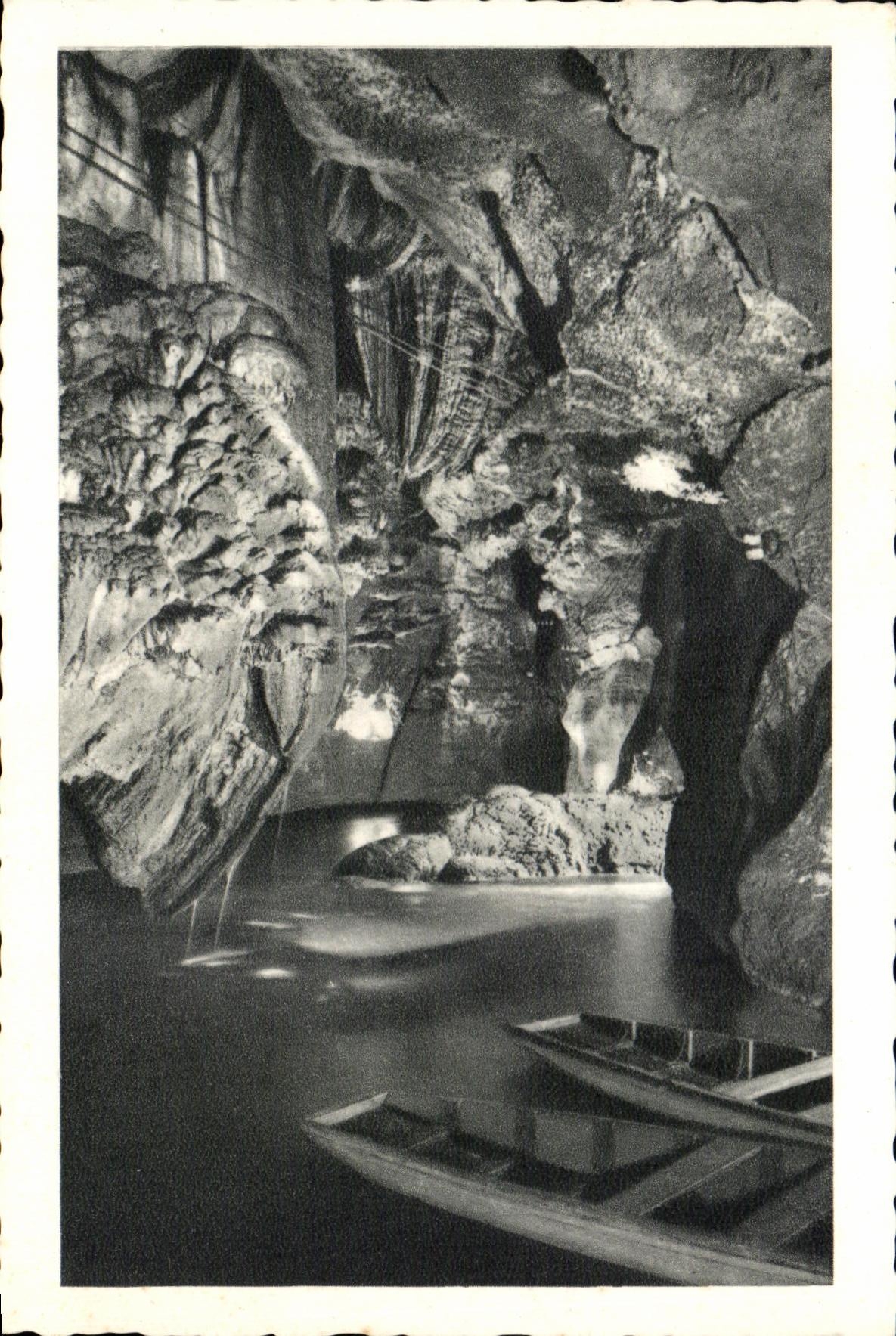 CPA the Batch Illustrates Padirac the Unloading dock