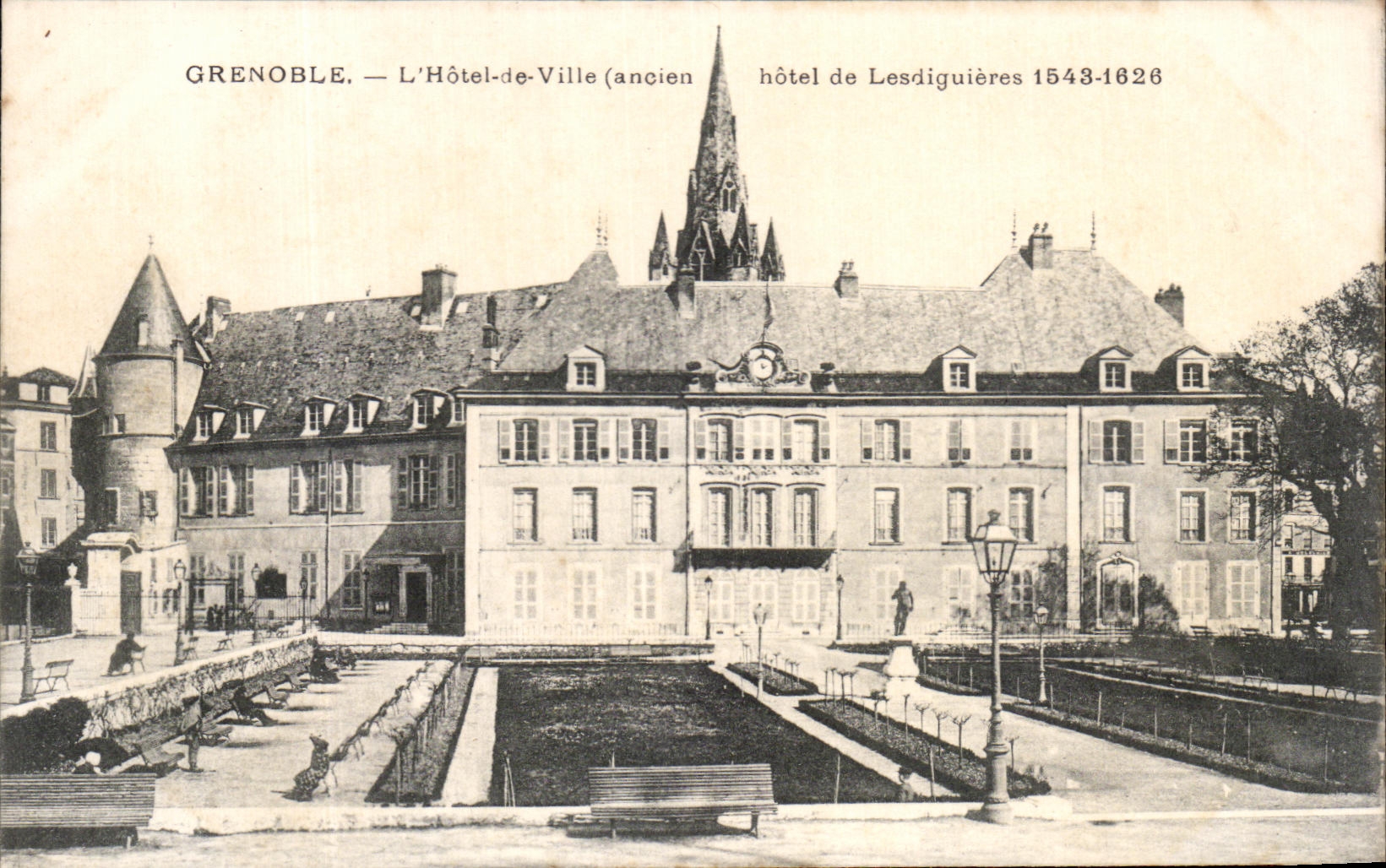 CPA Grenoble L'Hotel de Ville de Lesdiguieres