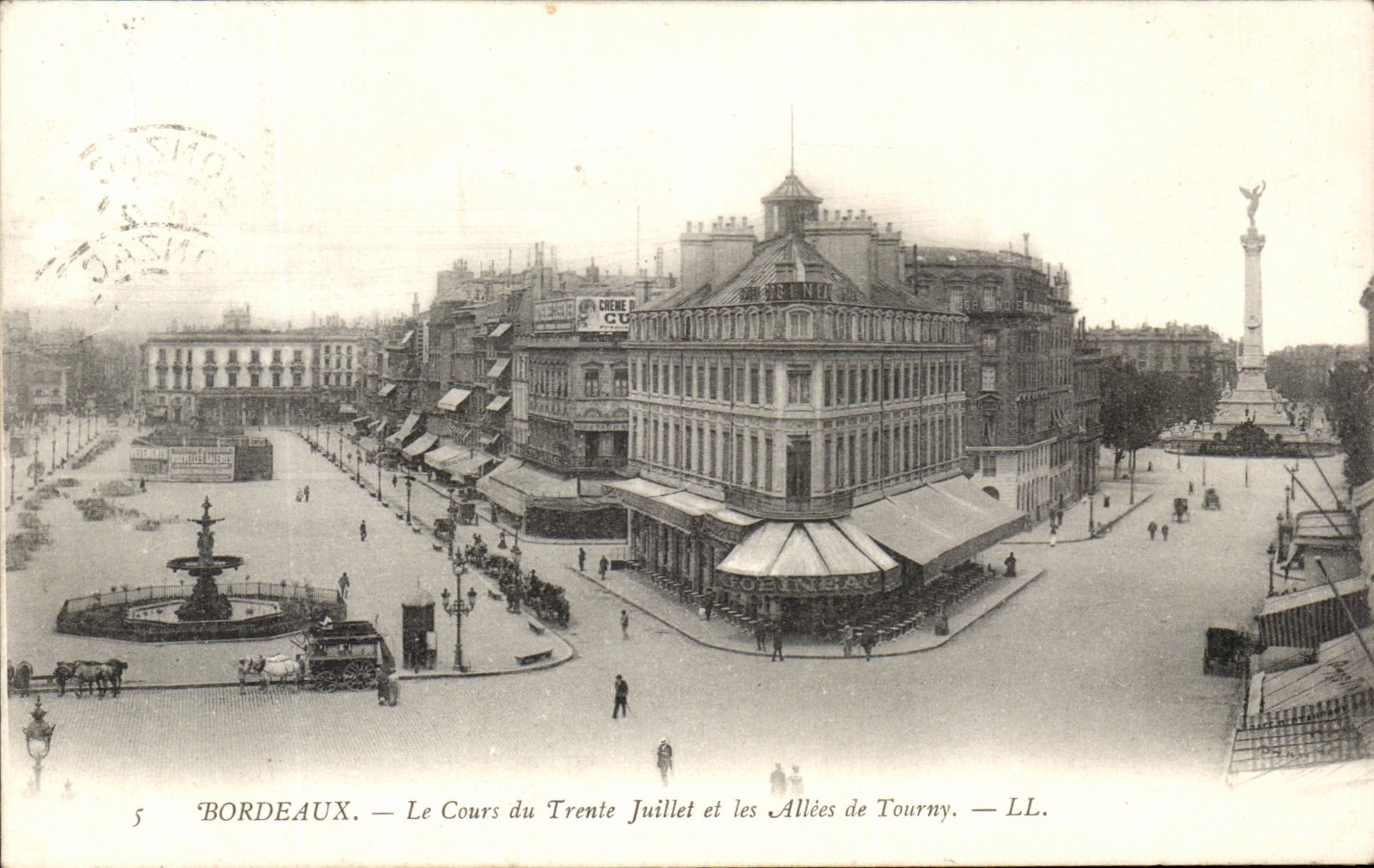 CPA Bordeaux Le Cours Du Trente Juillet Et Les Allees De Tourny