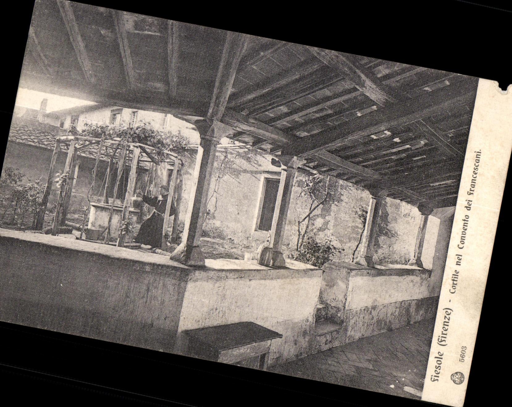 CPA Fiesole Firenze Cortile nel Convento dei francescani