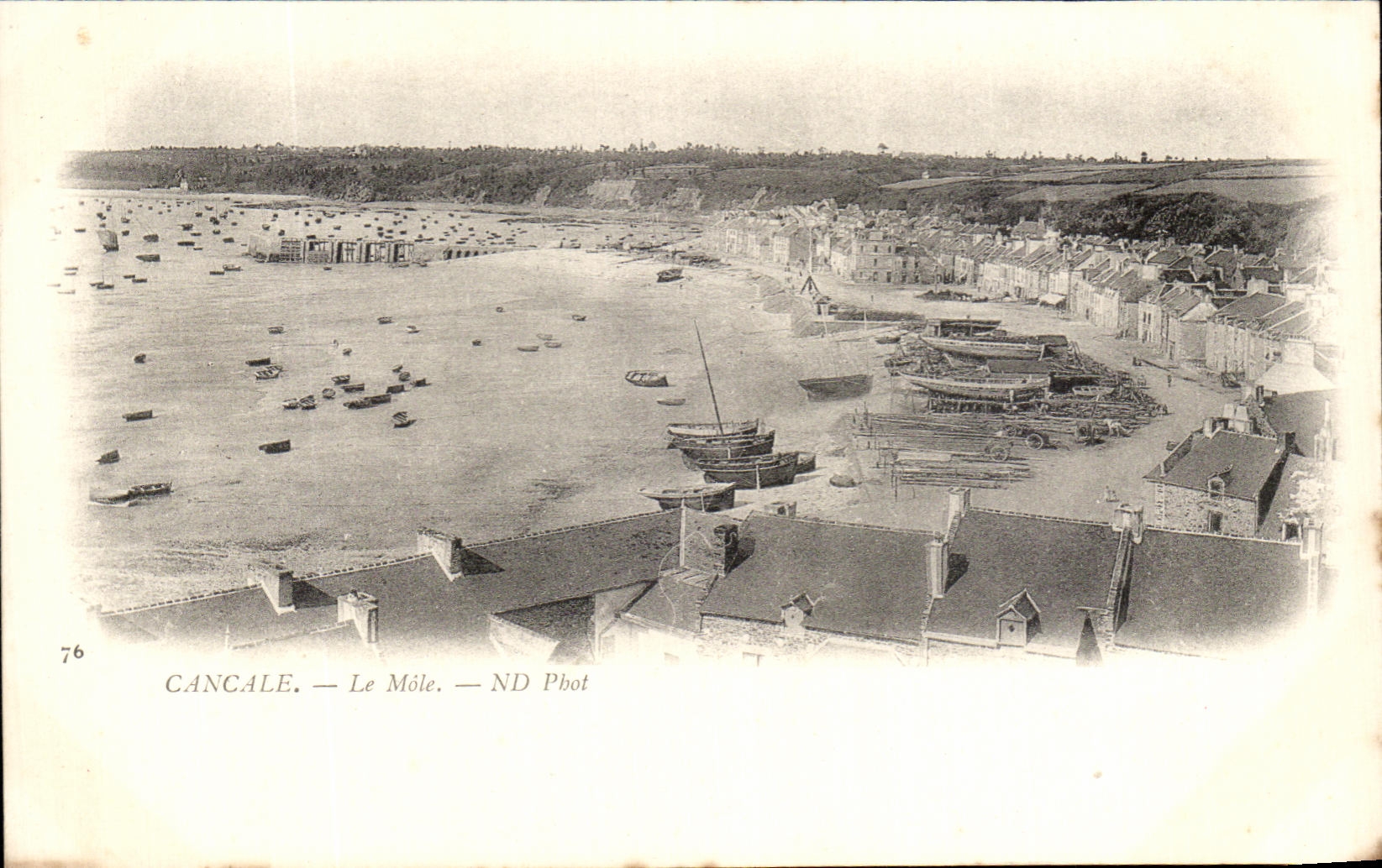 CPA Cancale the Mole Boats
