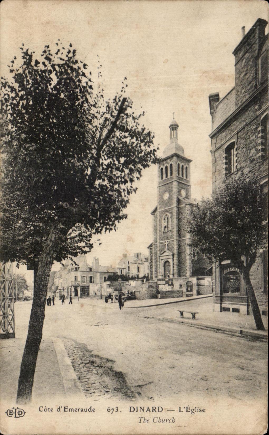 CPA Cote d'Emeraude Dinard L'Eglise The Church