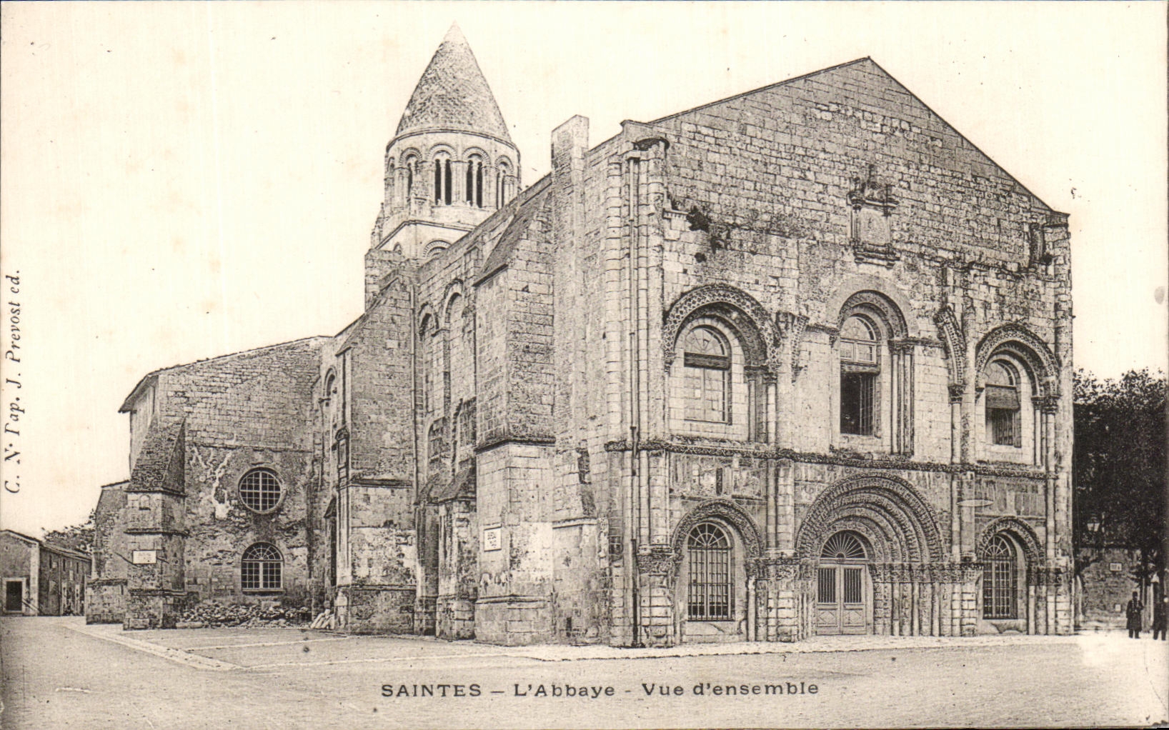 CPA Saintes L'Abbaye Vue D'Ensemble 