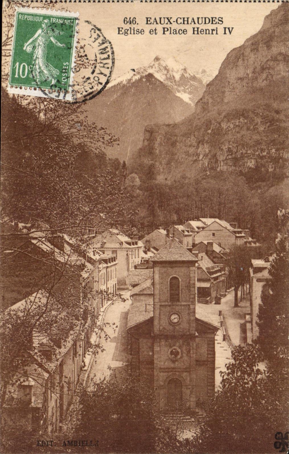 CPA Warm water Church And Place Henri IV