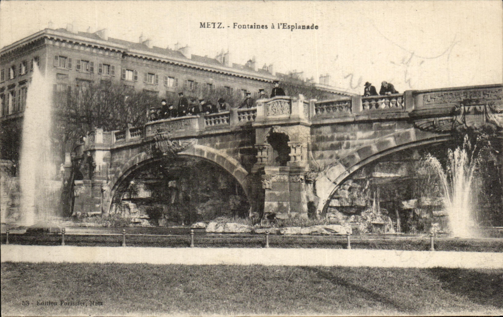 CPA Metz Fontaine A l'Esplanade