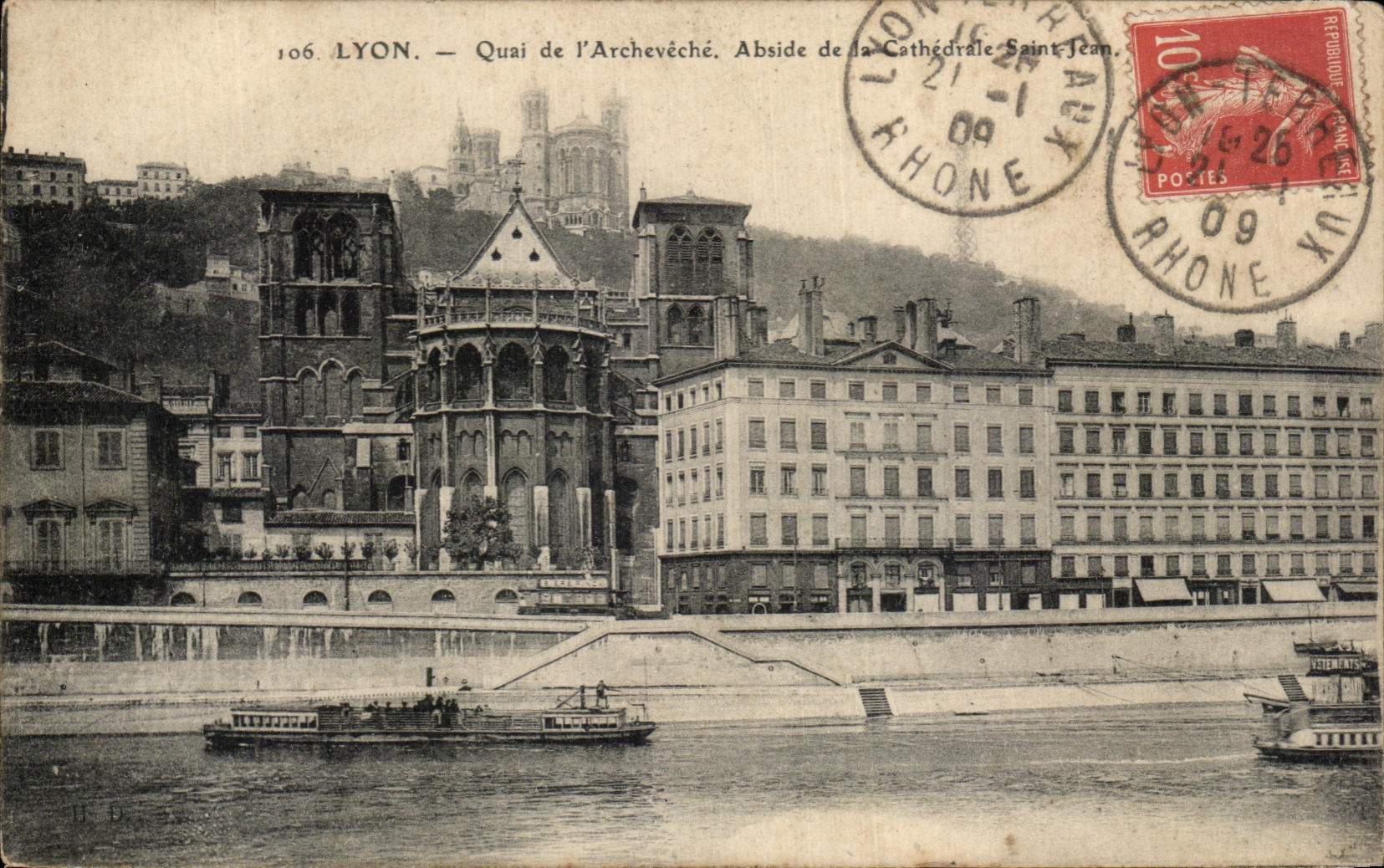 CPA Lyon Quay of the Archbishop's palace Apse of the cathedral St Jean
