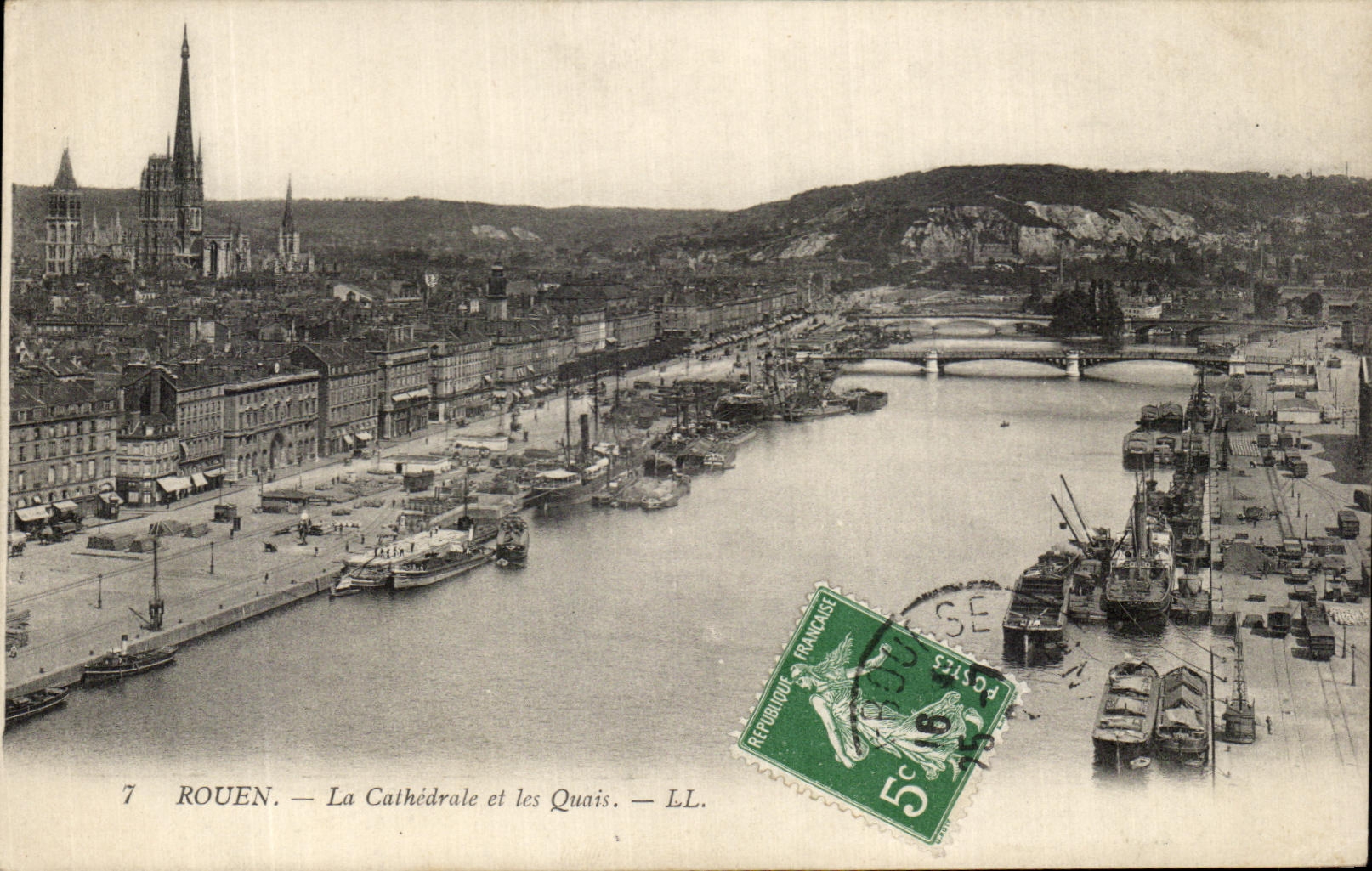 CPA Rouen the Cathedral and the Quays Boats