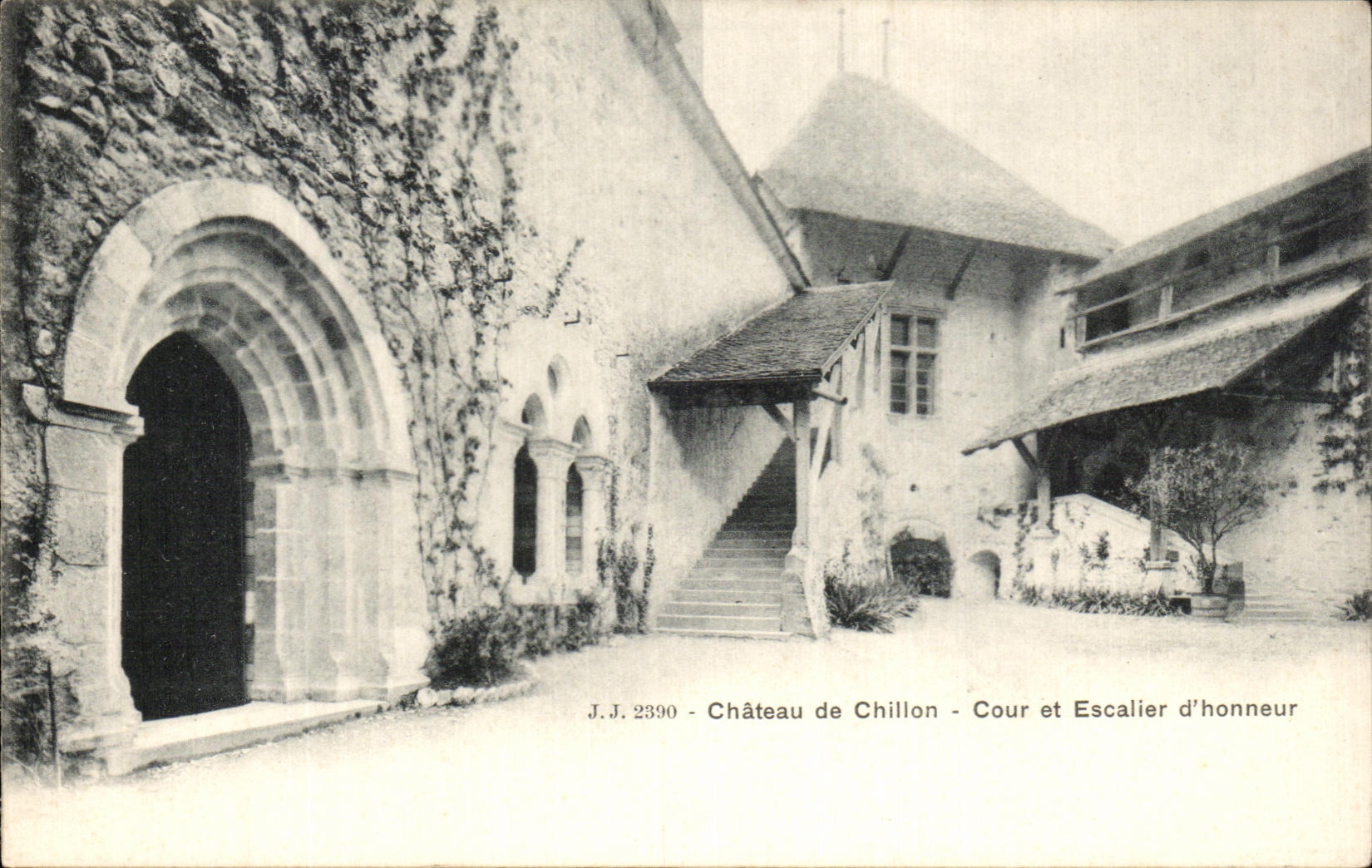 CPA Chateau de Chillon Cour et Escaller d'honneur