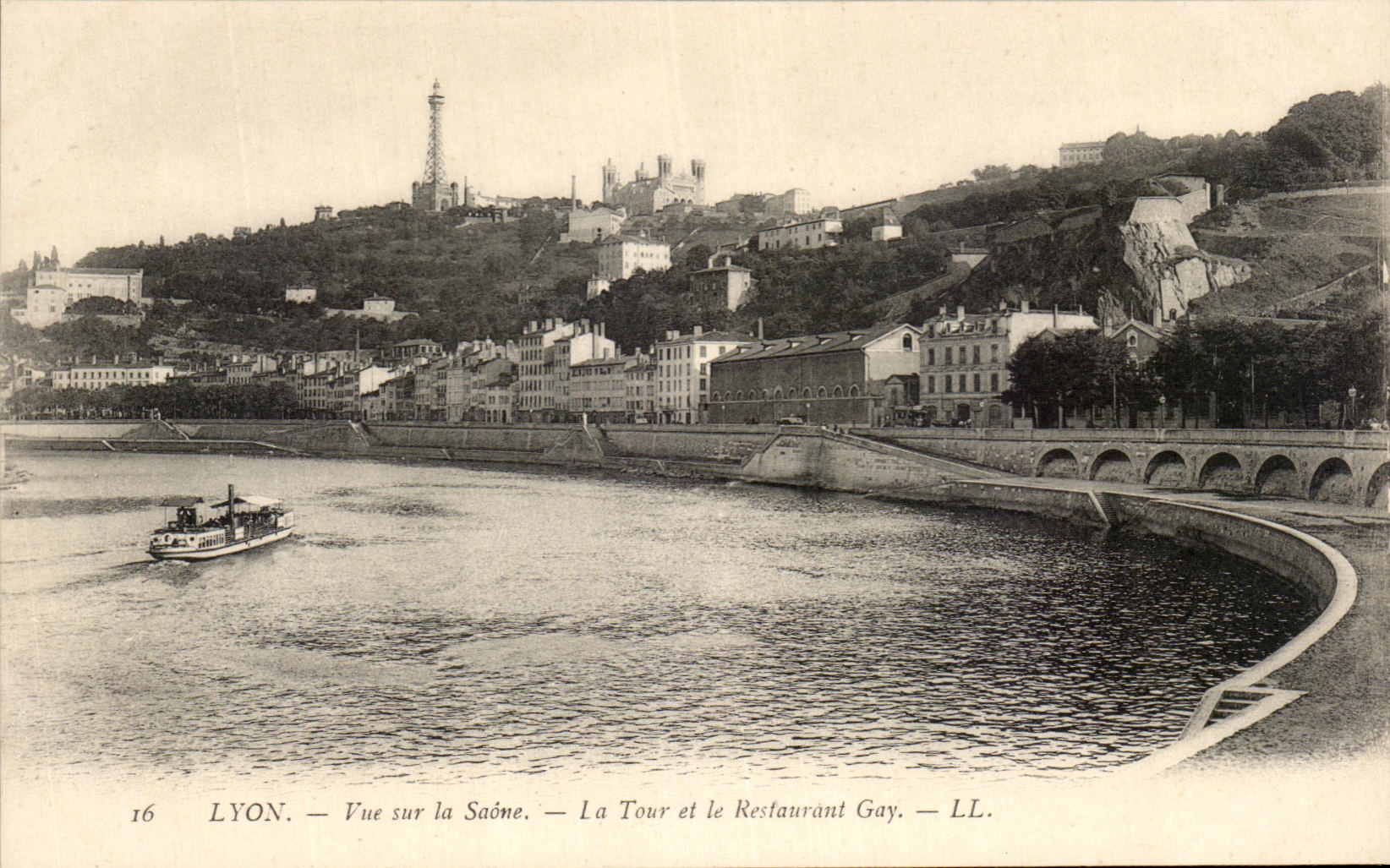 CPA Lyon Seen On the Saone the Tower and the Gay Restaurant Boat