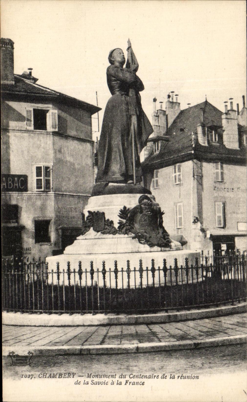 CPA Chambery Monument du Centenaire de la reunion de la Savoie a la France