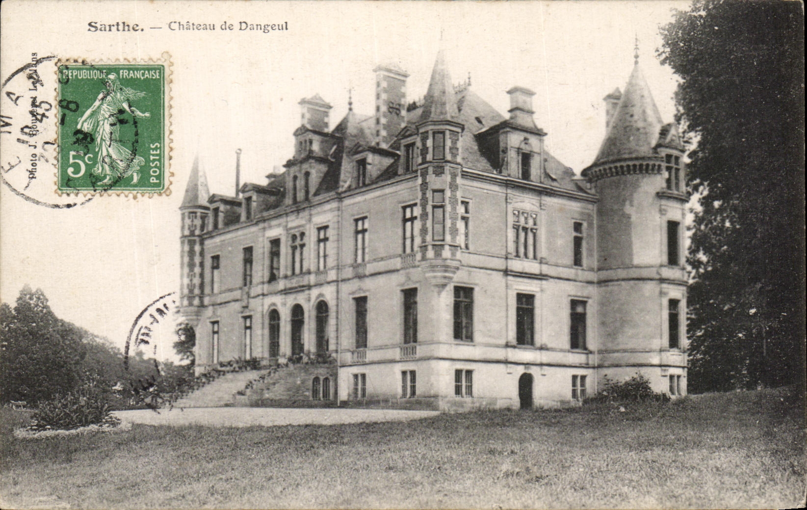 CPA the Sarthe Castle of Dangeul
