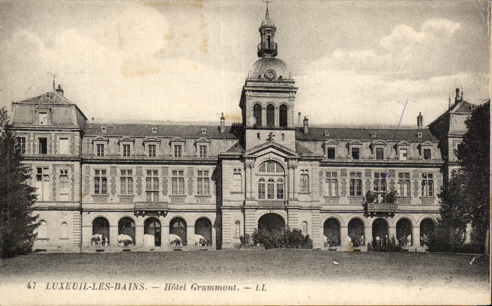 CPA Luxeuil Les Bains Grammont Hotel