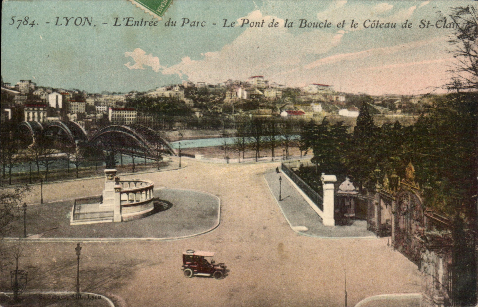 CPA Lyon Entrance of the Park the bridge of the loop and the slope of Clear St