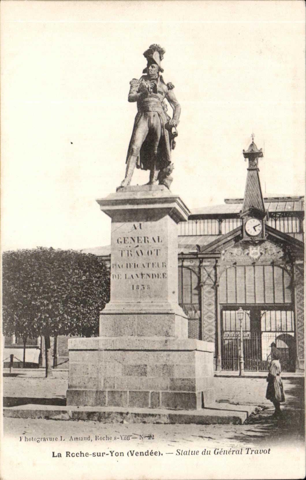 CPA the Rock On Yon Statue of GeneralTravot