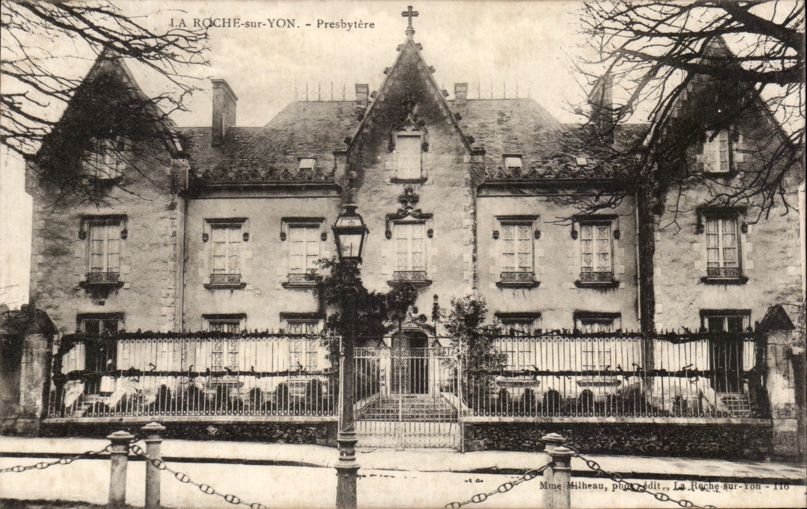 CPA la roca en el presbiterio Yon