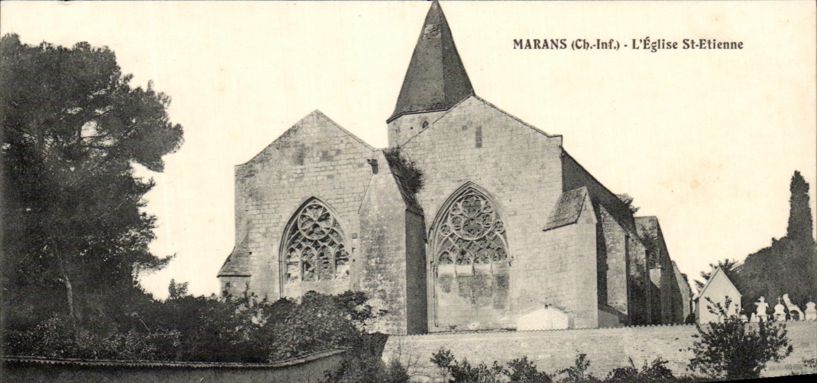 CPA Marans L'Eglise St Etienne