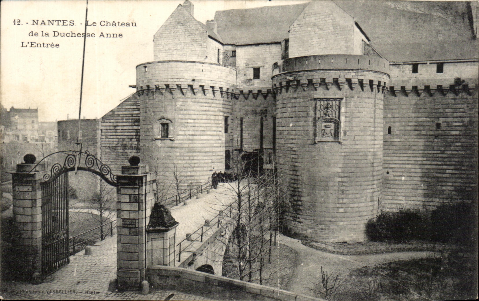 CPA Nantes the Castle of the Duchess Anne Entrance