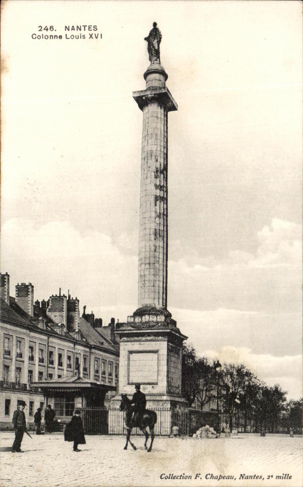 CPA Nantes Column Louis XVI