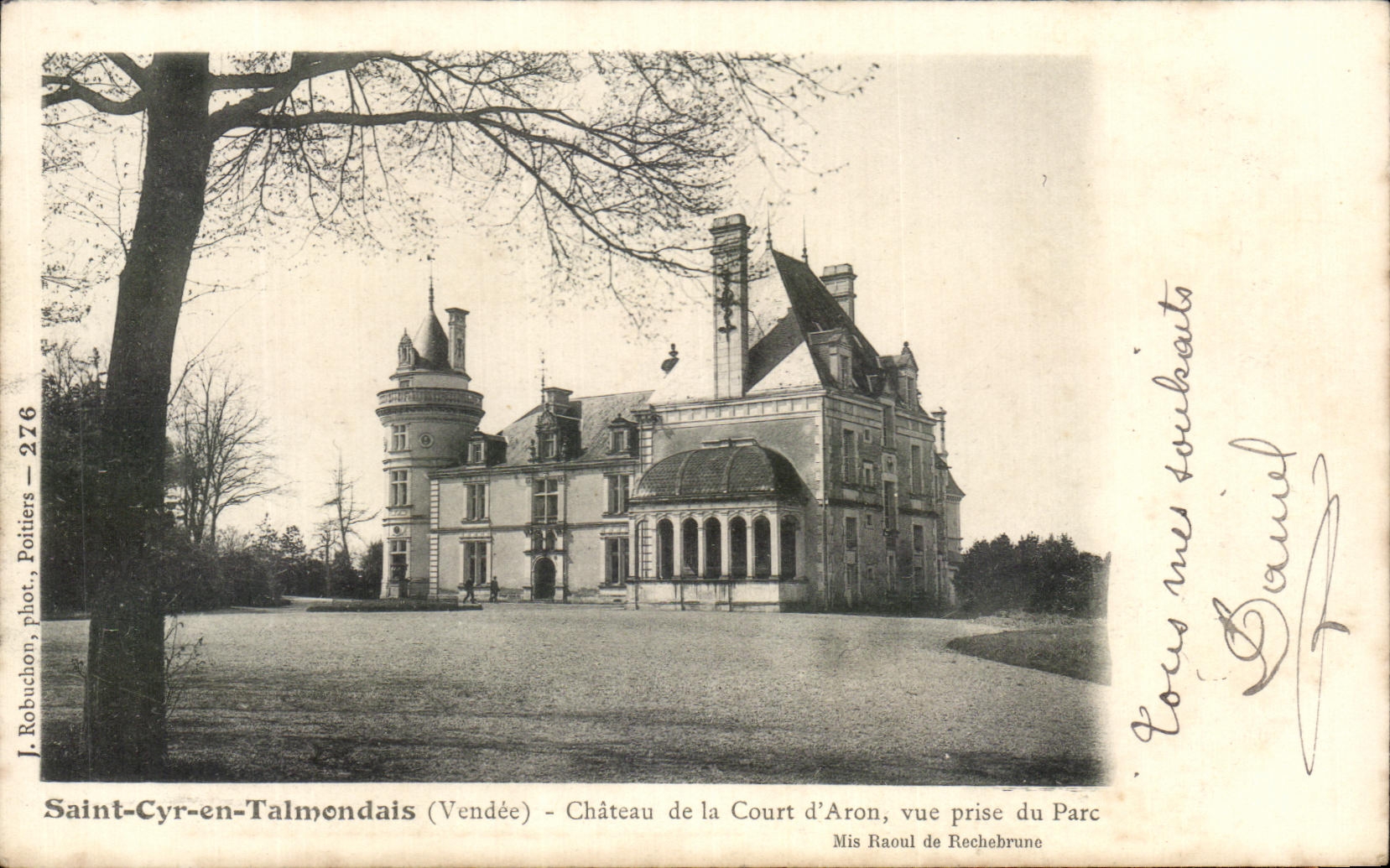 CPA St Cyr En Tatmondais Chateau de la Court d'Aron vue prise du parc