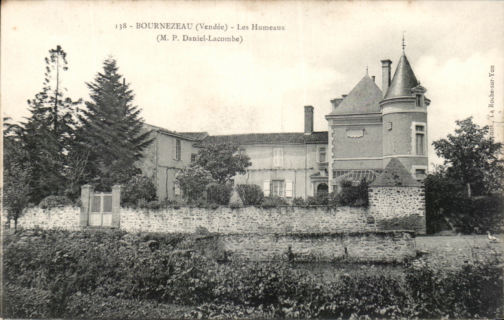 CPA Bournezeau Les Humeaux Daniel-Lacombe Chateau