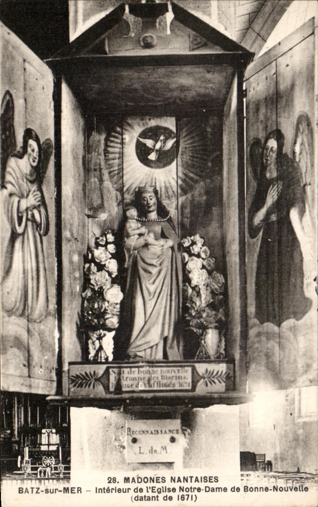 CPA Nantes Madonna Batz On Inland sea of L  Notre Dame church of Good news